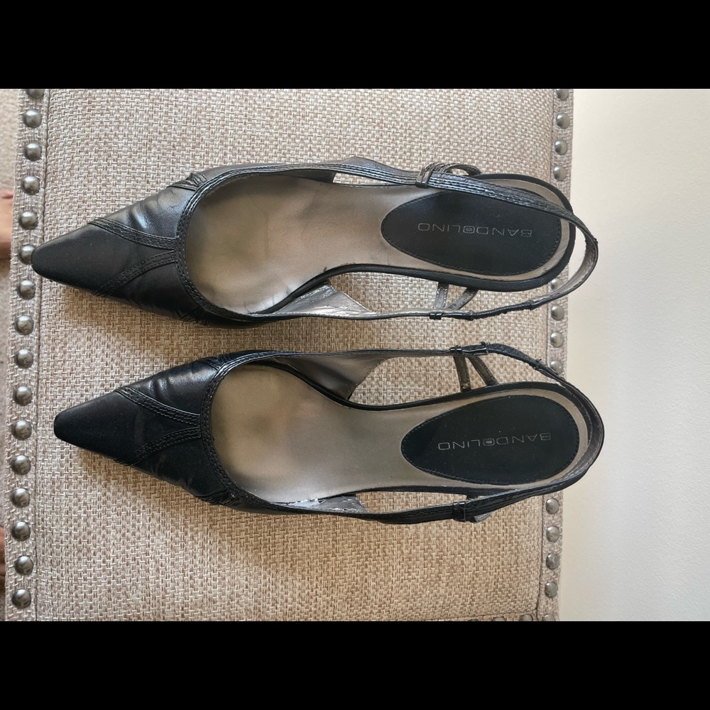 Black heels size 9